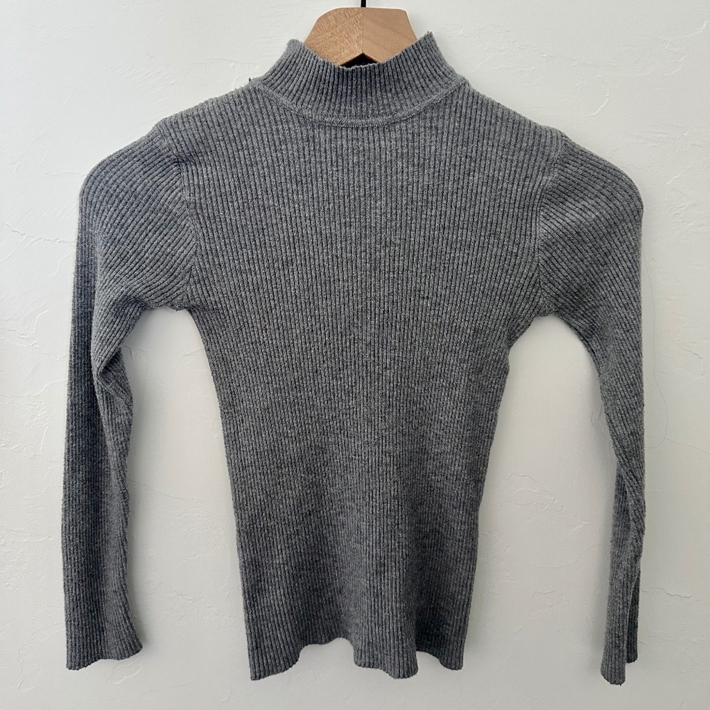 Gray Ribbed Mock Turtleneck